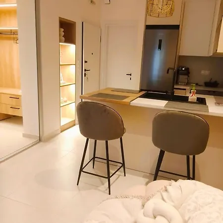 Апартаменты Lux Nest In Toumba