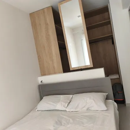 Lux Nest In Toumba