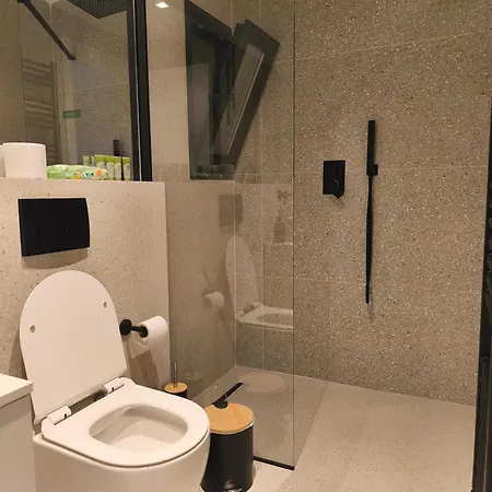 Lux Nest In Toumba Апартаменты *
